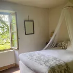 La Maison Dans La Foret *