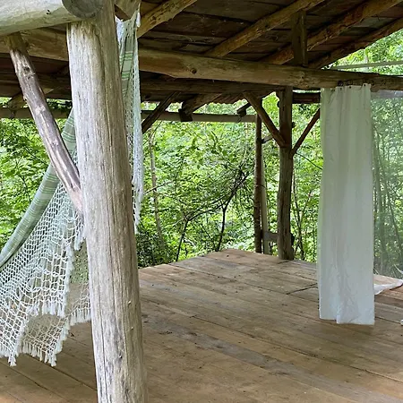 ゲストハウス La Maison Dans La Foret *