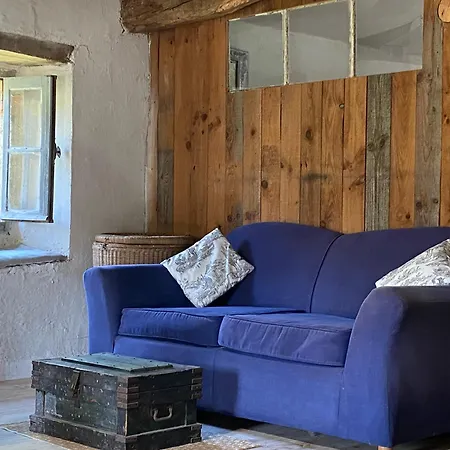 ゲストハウス La Maison Dans La Foret Vabre